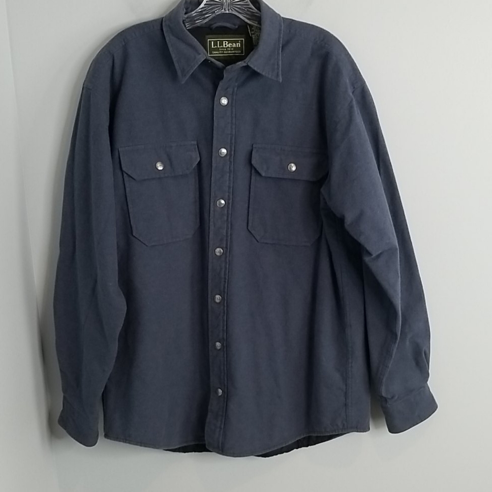 LL BEAN Men's Quilted Snap Front Jacket Medium